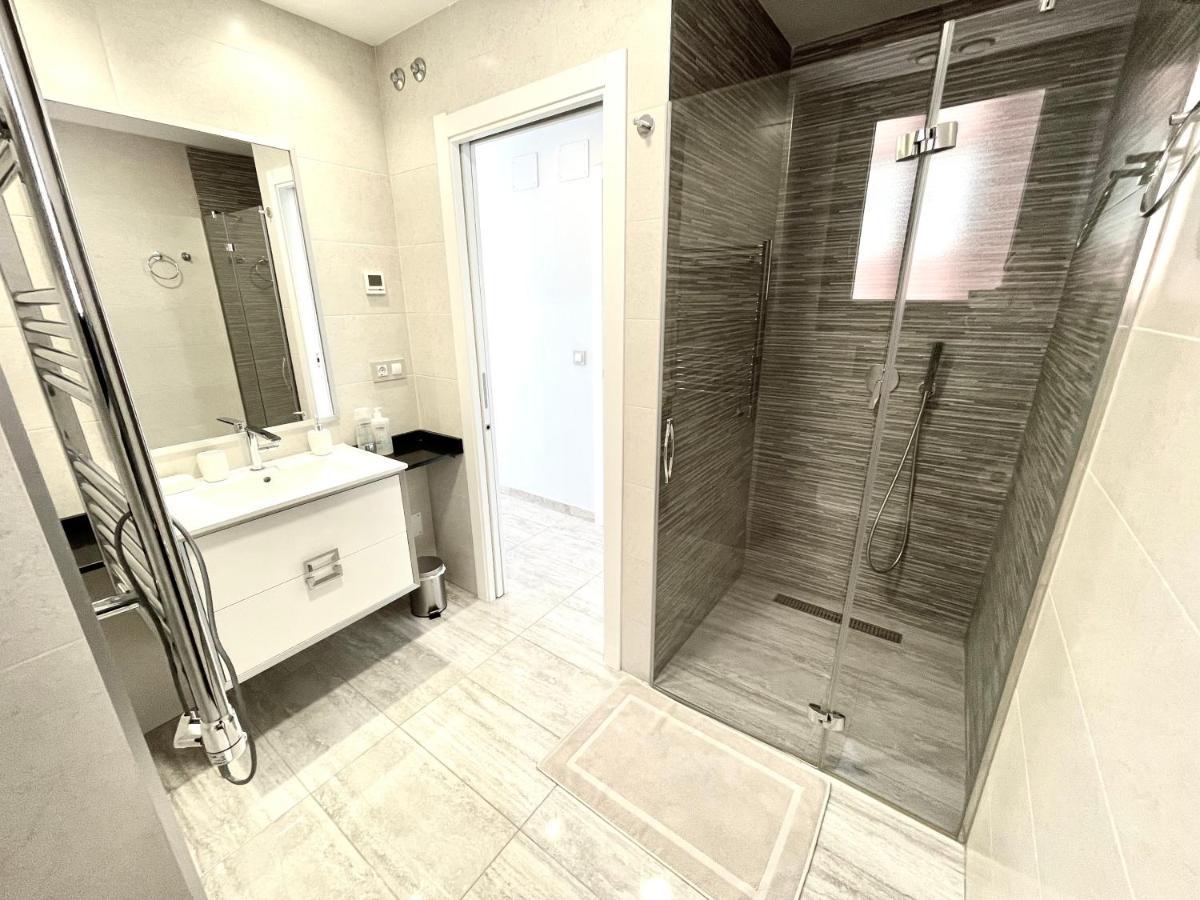 Exclusive Apartments On The First Line Of Benidorm Sol Y Mar Extérieur photo